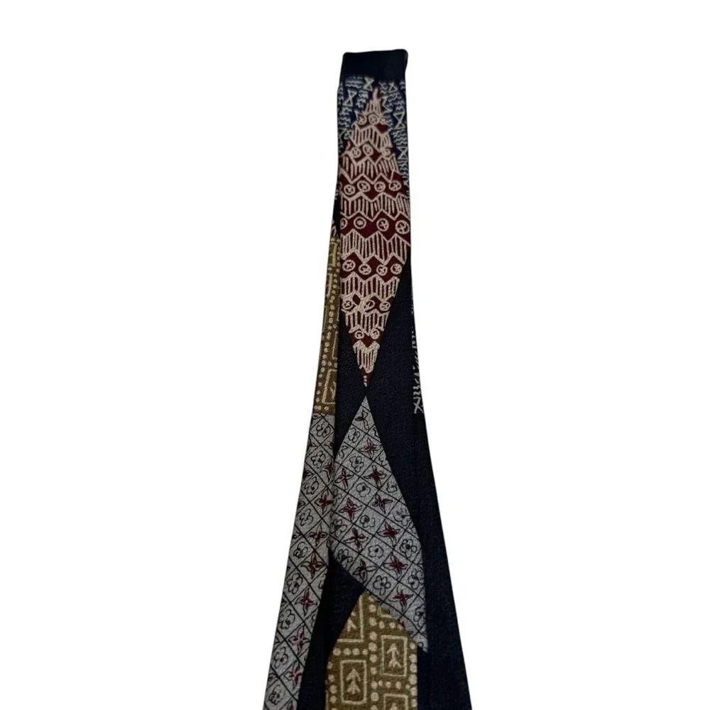 Via Veneto Hand Tailored 100% Silk Necktie Tie Patchwork Print